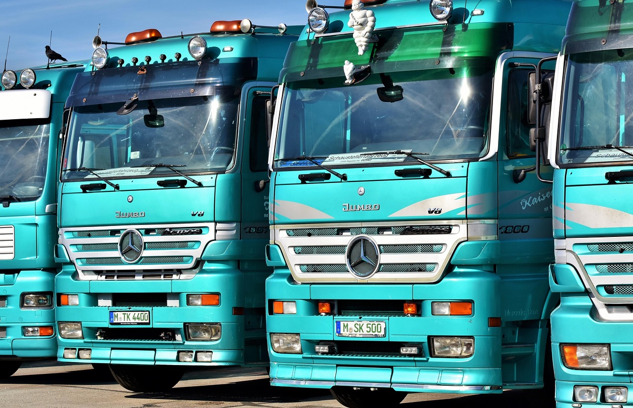 truck, trucks, commercial vehicle, mercedes, transport, vice, tractor, automobile, traffic, truck, truck, truck, truck, truck, trucks, trucks